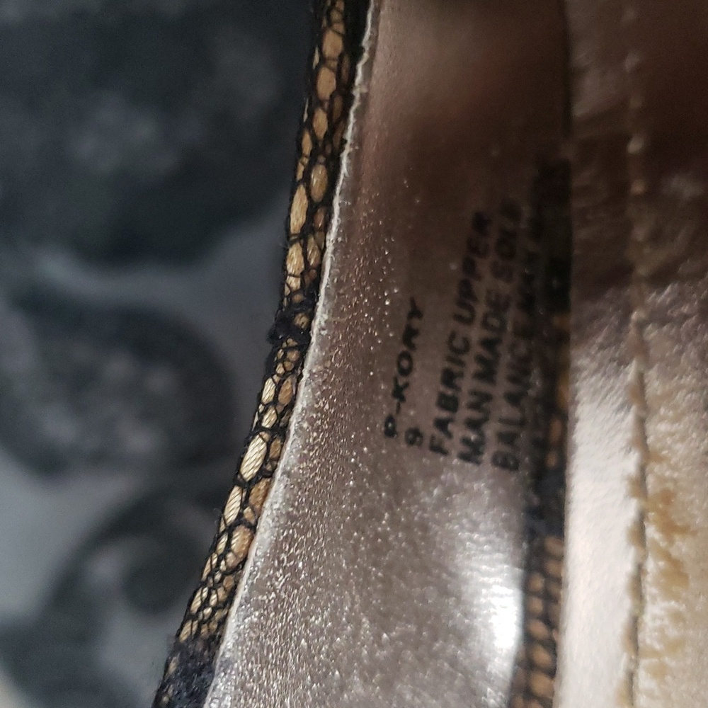 Shoes - Picture 5 of 5